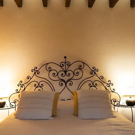La Ferme Oasis Bed & Breakfast *